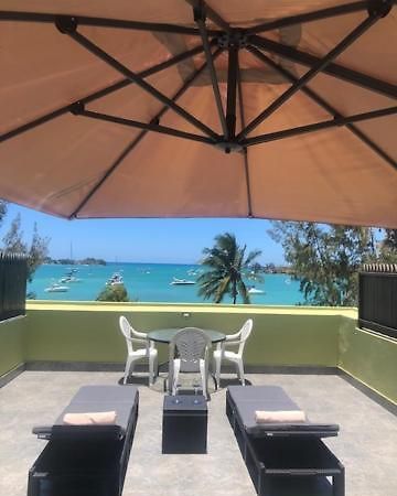 Ocean-View Penthouse With Roof Terrace, Grand Baie, Waterside Complex Apartment The Vale Ngoại thất bức ảnh