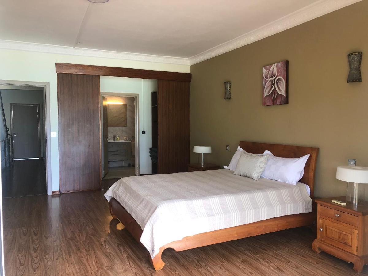 Ocean-View Penthouse With Roof Terrace, Grand Baie, Waterside Complex Apartment The Vale Ngoại thất bức ảnh